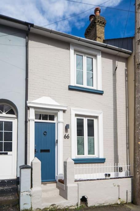 Captain'S Cottage - Central West Cowes - Spacious, Entire 1-Bed Home Cowes (Isle of Wight) Exterior foto